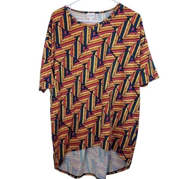 Lularoe Irma top S - Picture 1 of 2